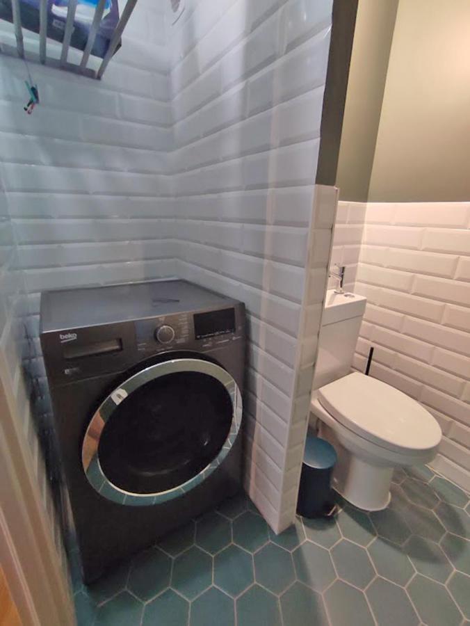 Au Cocon De Joy, T3 Duplex, Wifi, 4 Personnes Lejlighed Bagnères-de-Luchon Eksteriør billede
